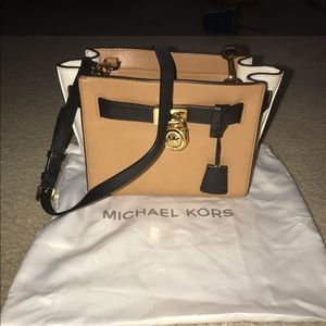Michael Kors Hamilton traveler mini